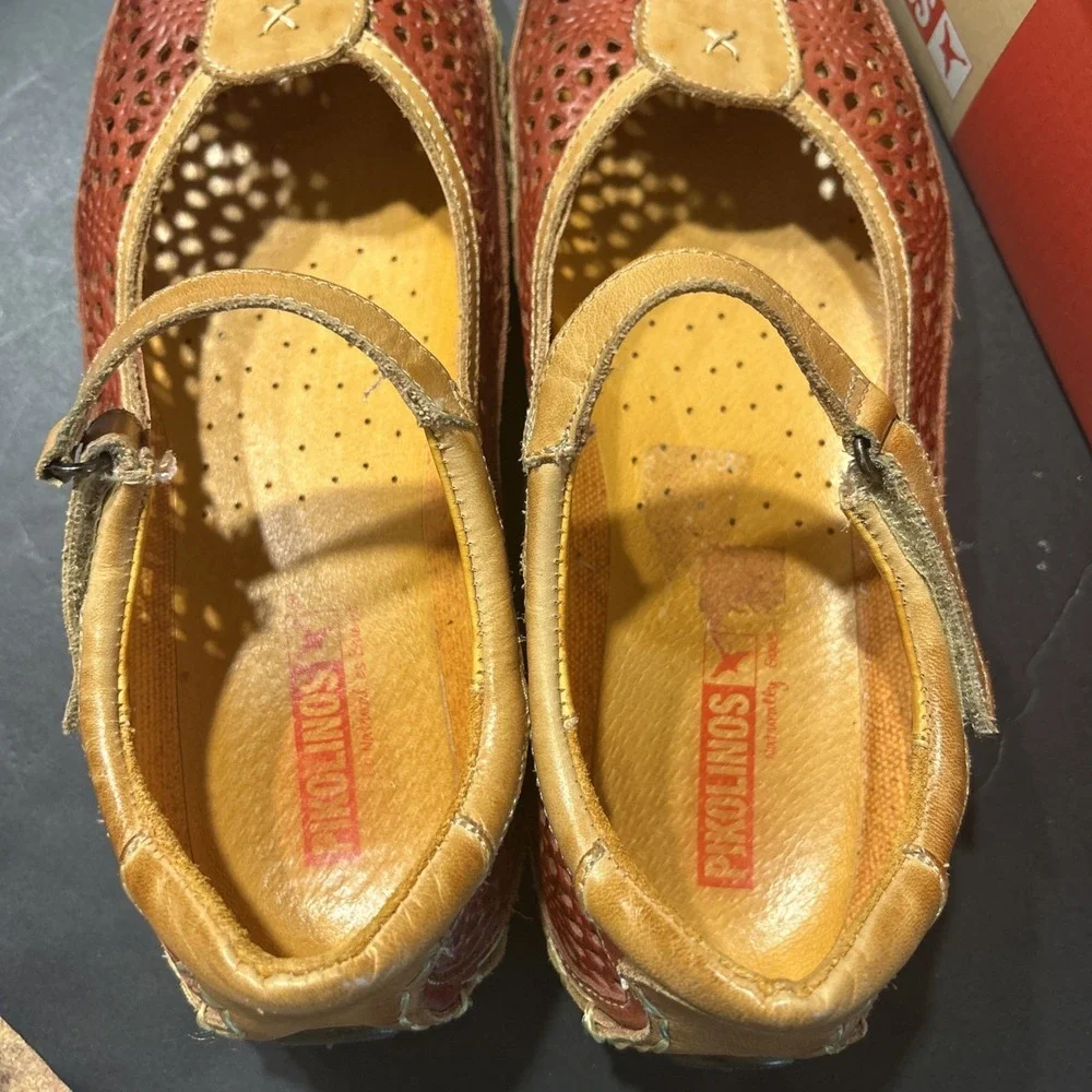 PIKOLINOS Sandia Mary Jane Red Tan Size 39 Leather Flats Women's Shoes In Box